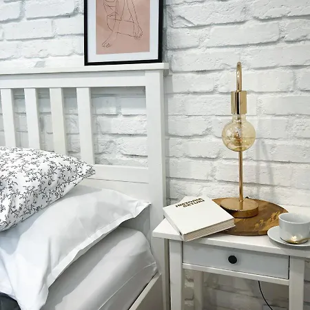 아파트 Blisko Plazy Apartb Nr8 소포트